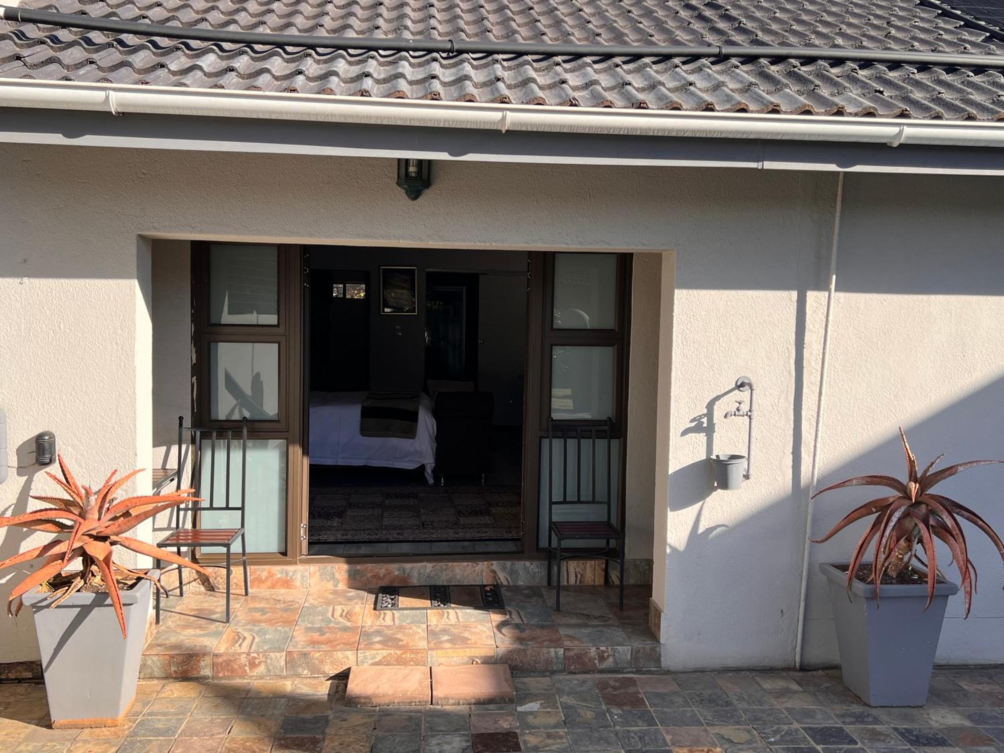 2 Op Terblanche Guesthouse Boksburg Extérieur photo