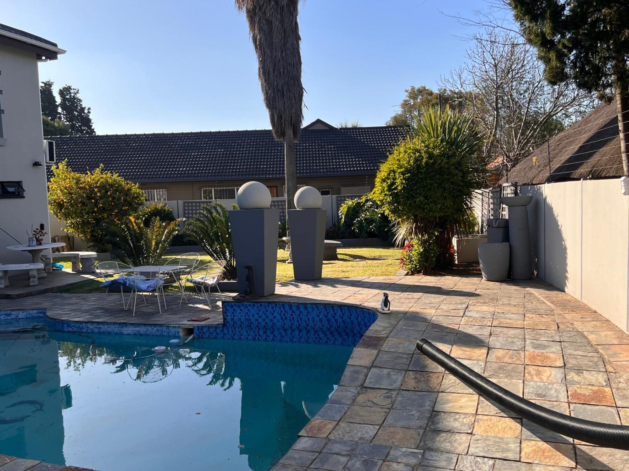2 Op Terblanche Guesthouse Boksburg Extérieur photo